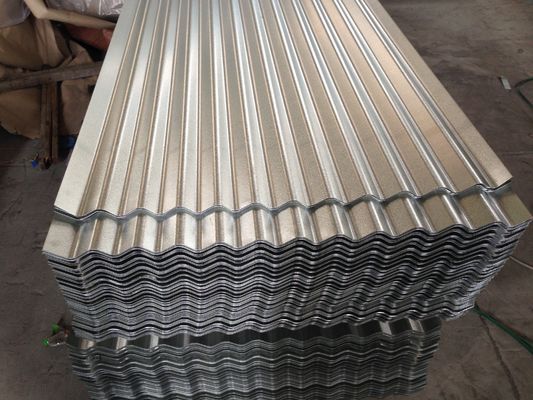 Lembar baja bergelombang atap 1000mm-6000mm Dengan elongasi 18-25%