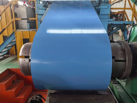 Warna Prepainted Galvanized Steel Coil 600mm-1250mm Lebar Untuk Konstruksi