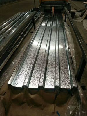 Lembar baja bergelombang Spangle besar 60-95HRB Kekerasan permukaan Warna putih